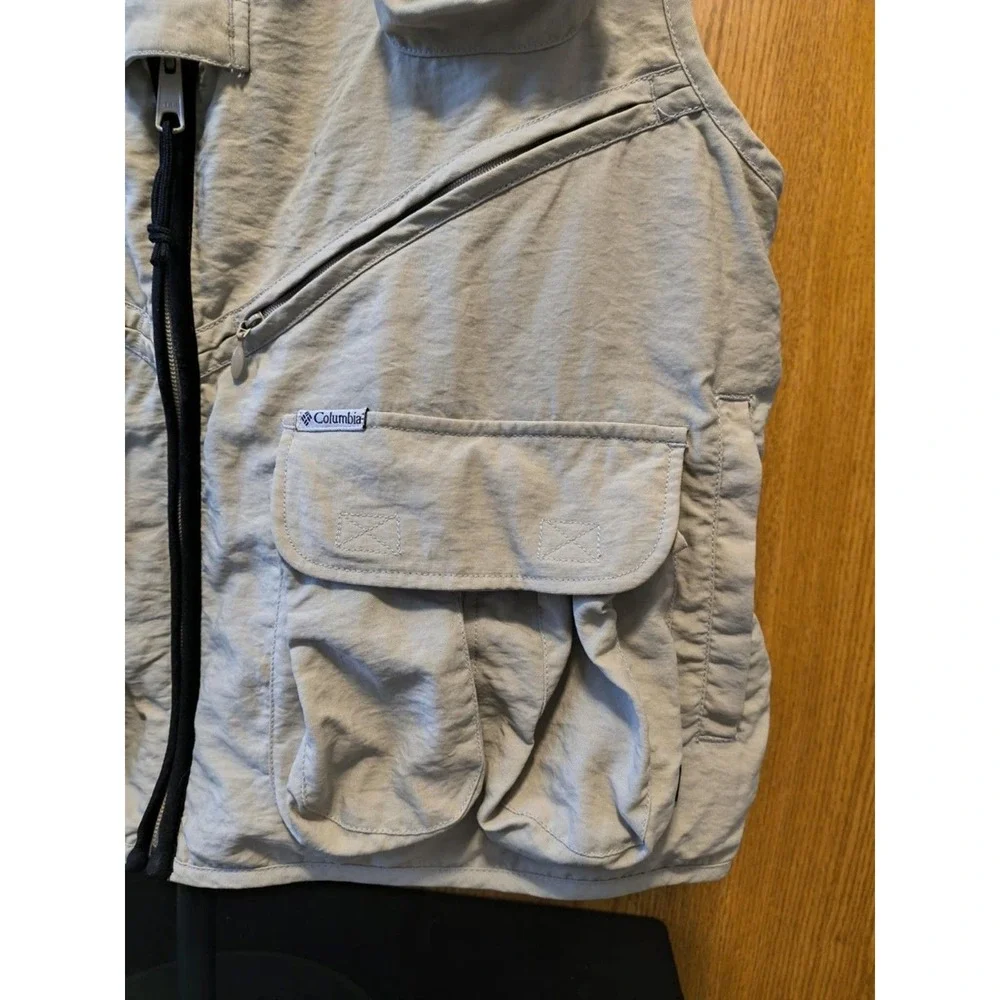 Columbia Vintage Vest - Men's Medium - Beige - Full Zip - Fishing - Outdoors